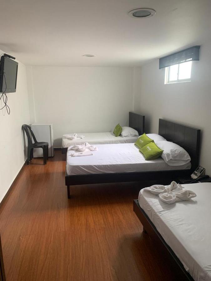 Hotel Castellon Plaza Pereira Exterior photo
